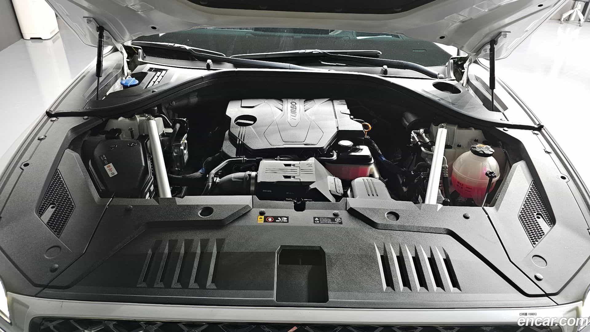 GV70 Genesis 2023.11-INNER-006