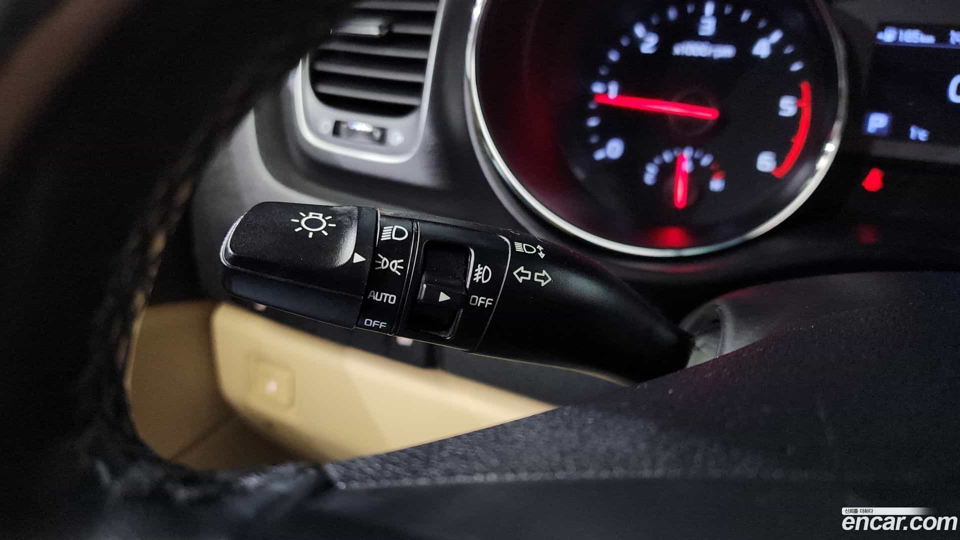 Canival Kia 2019.3-OPTION-019