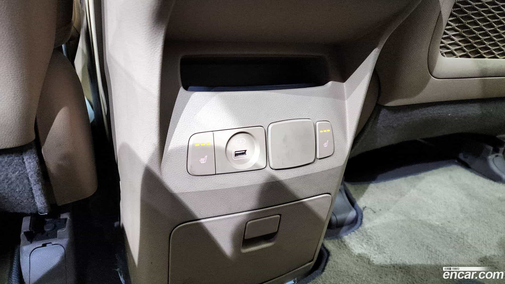Canival Kia 2019.3-OPTION-022