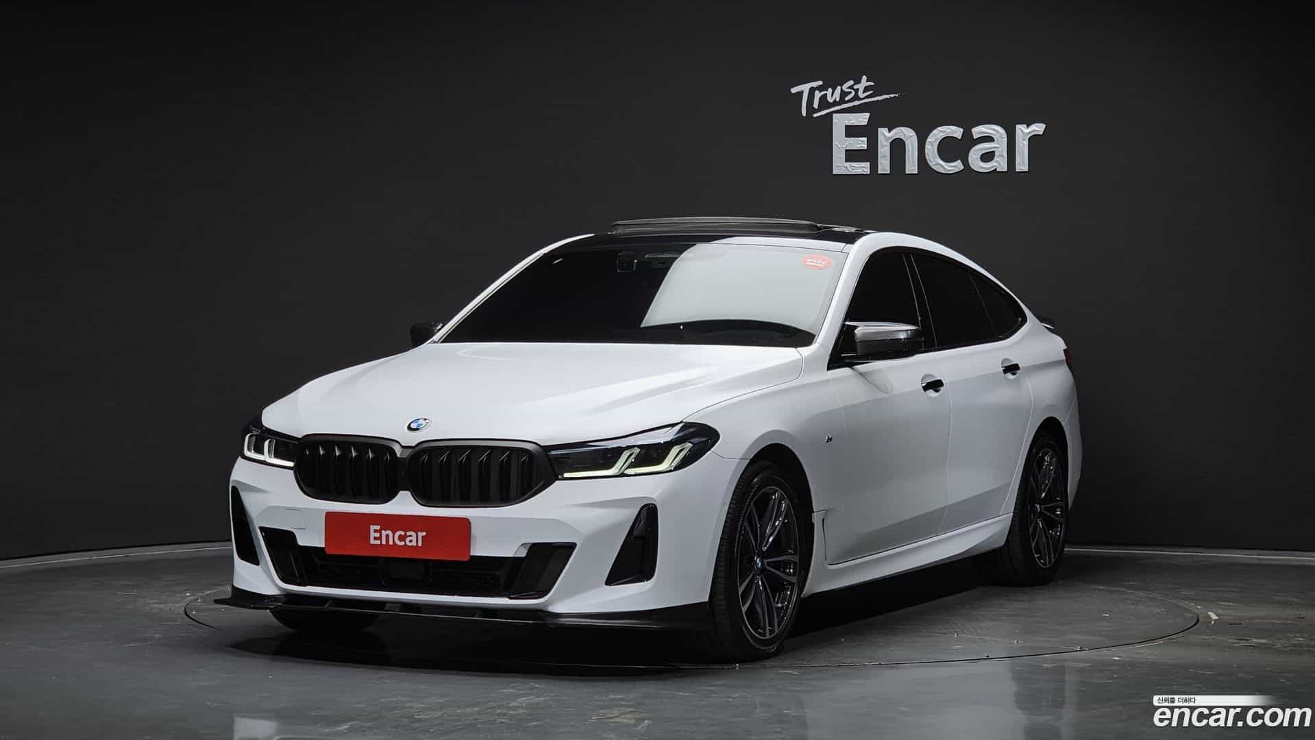 Gran Turismo BMW 2022.0-OUTER-001