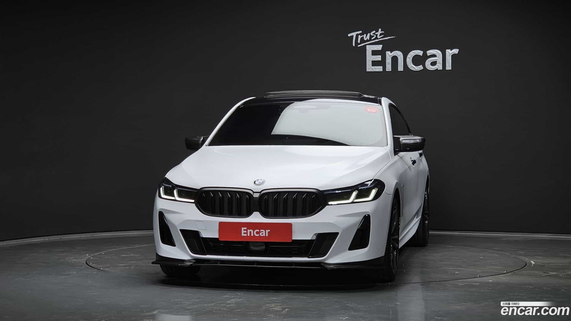Gran Turismo BMW 2022.0-OUTER-003
