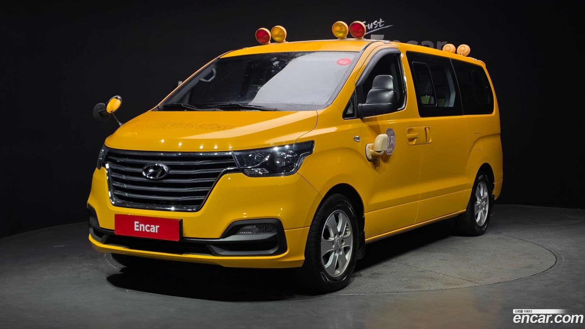 Main__Slider__Photo:Starex Hyundai 2019.1-0