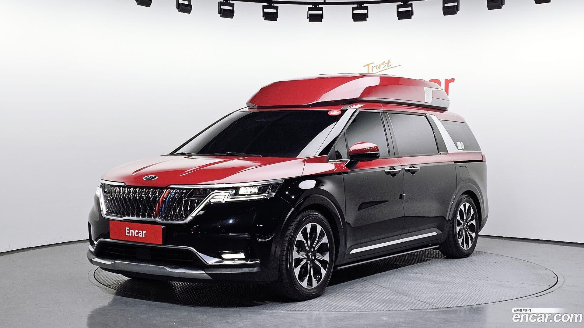 Main__Slider__Photo:Canival Kia 2021.2-0