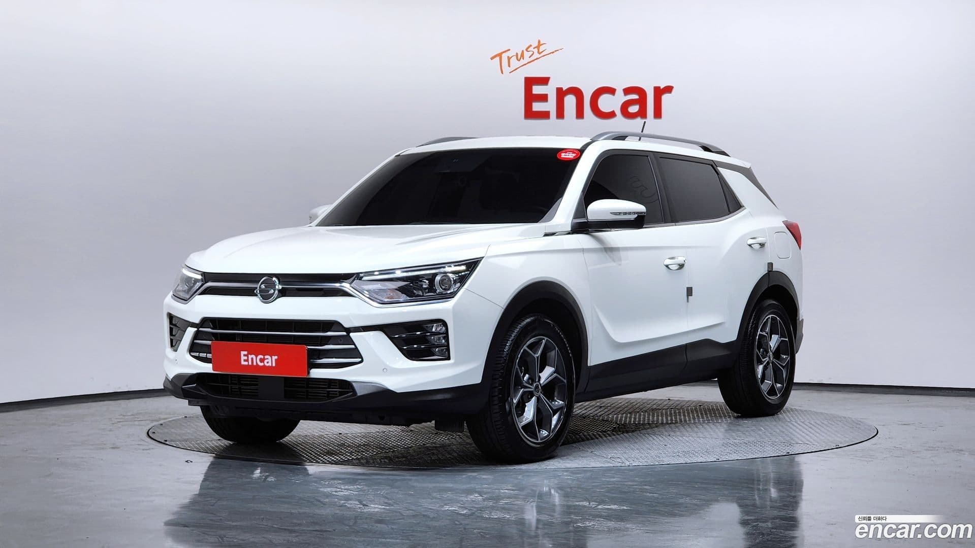 Main__Slider__Photo:KORANDO KG Mobility 2020.0-0