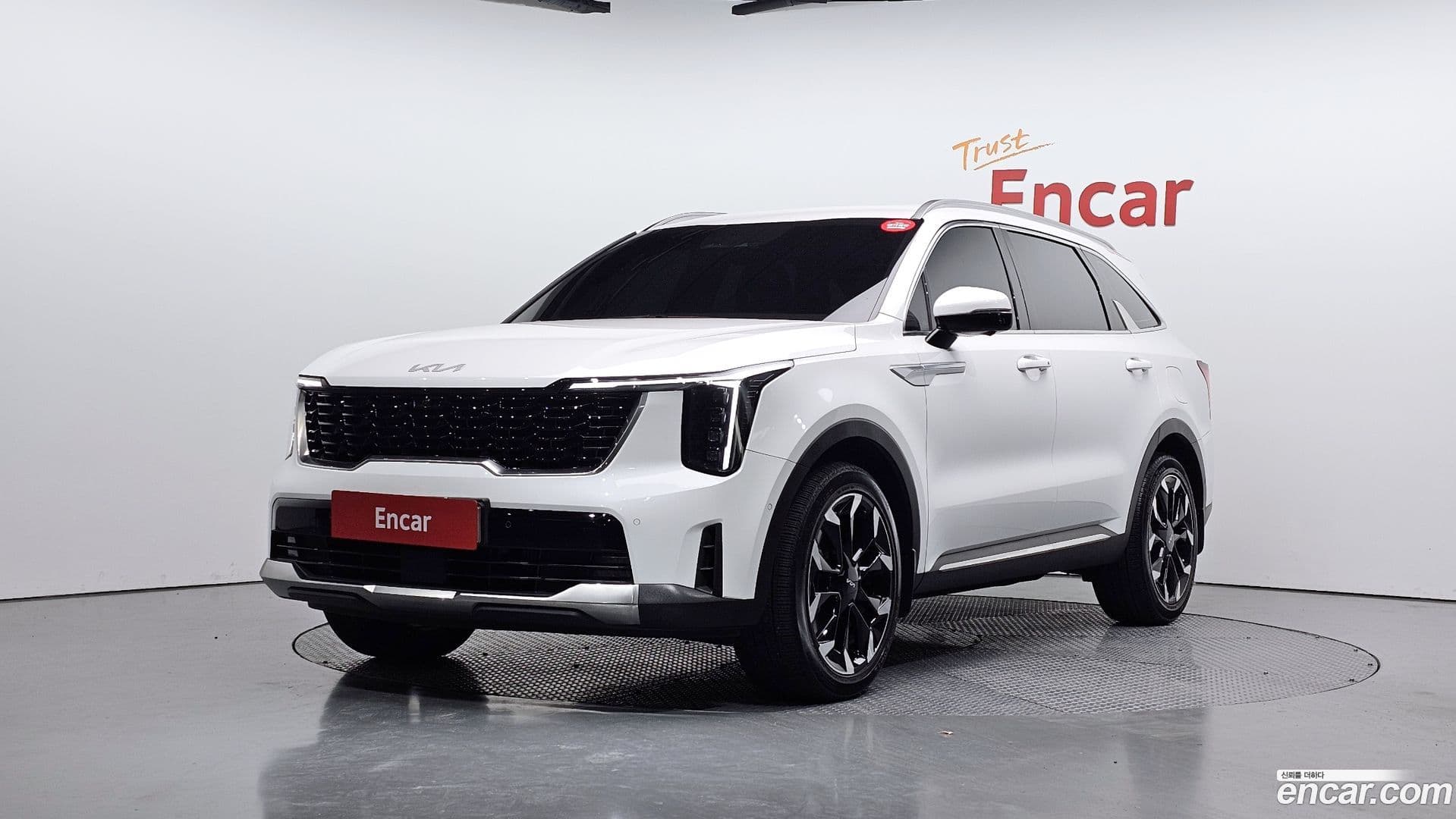 Main__Slider__Photo:Sorento Kia 2024.0-0