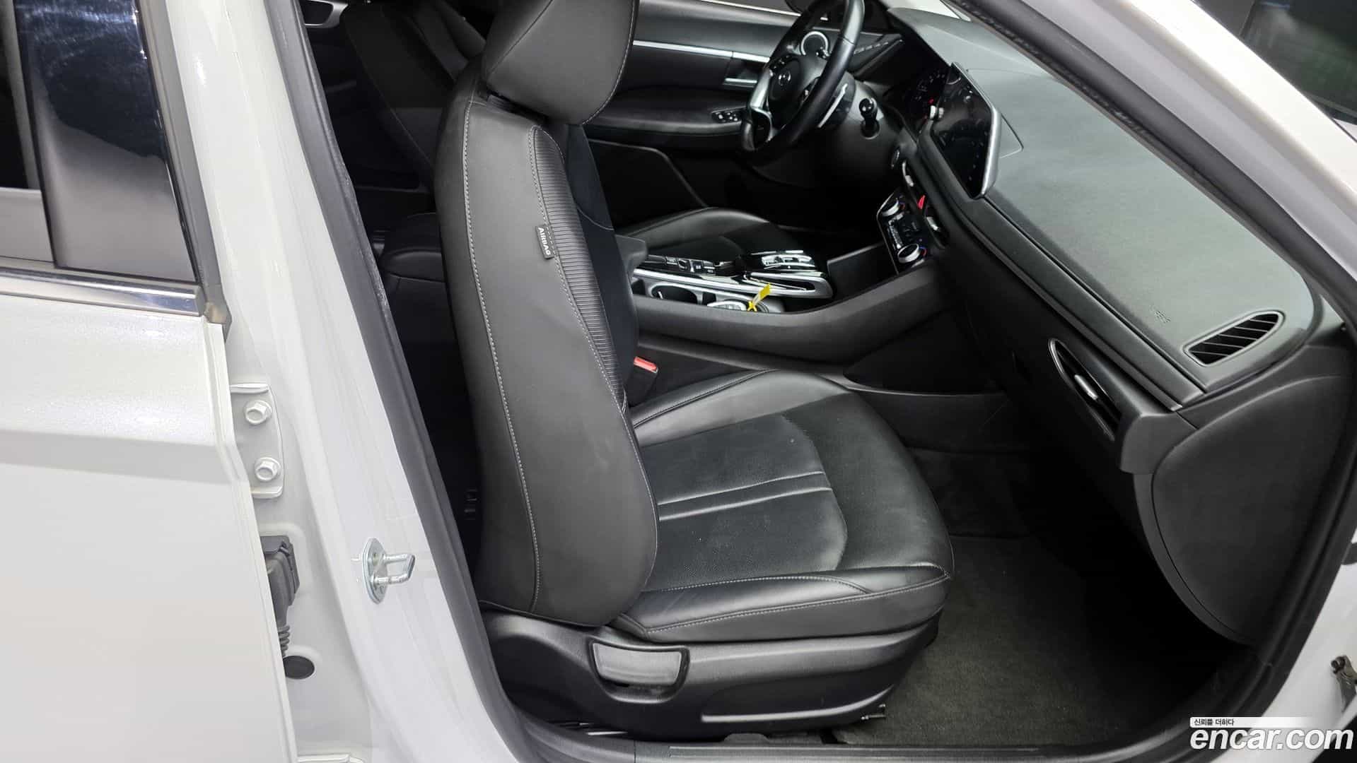 Sonata Hyundai 2022.4-OPTION-016