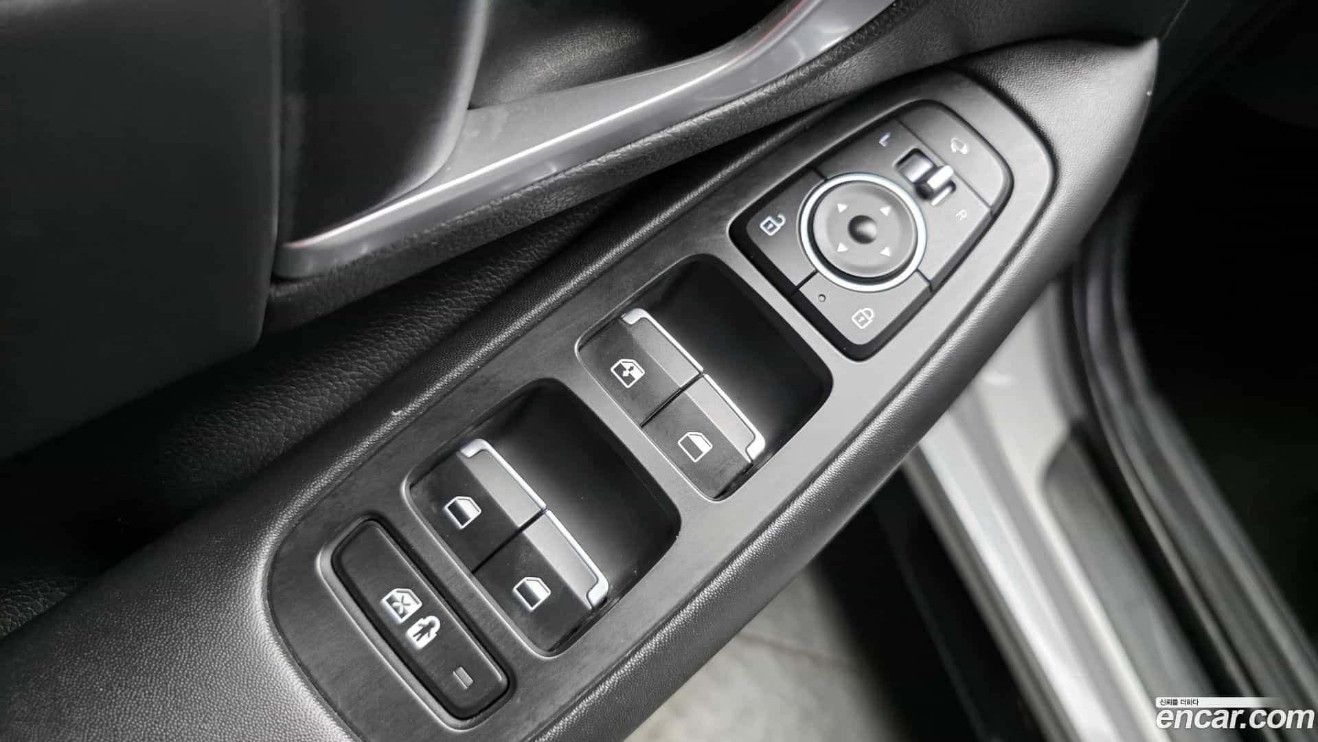 Sonata Hyundai 2022.4-OPTION-018
