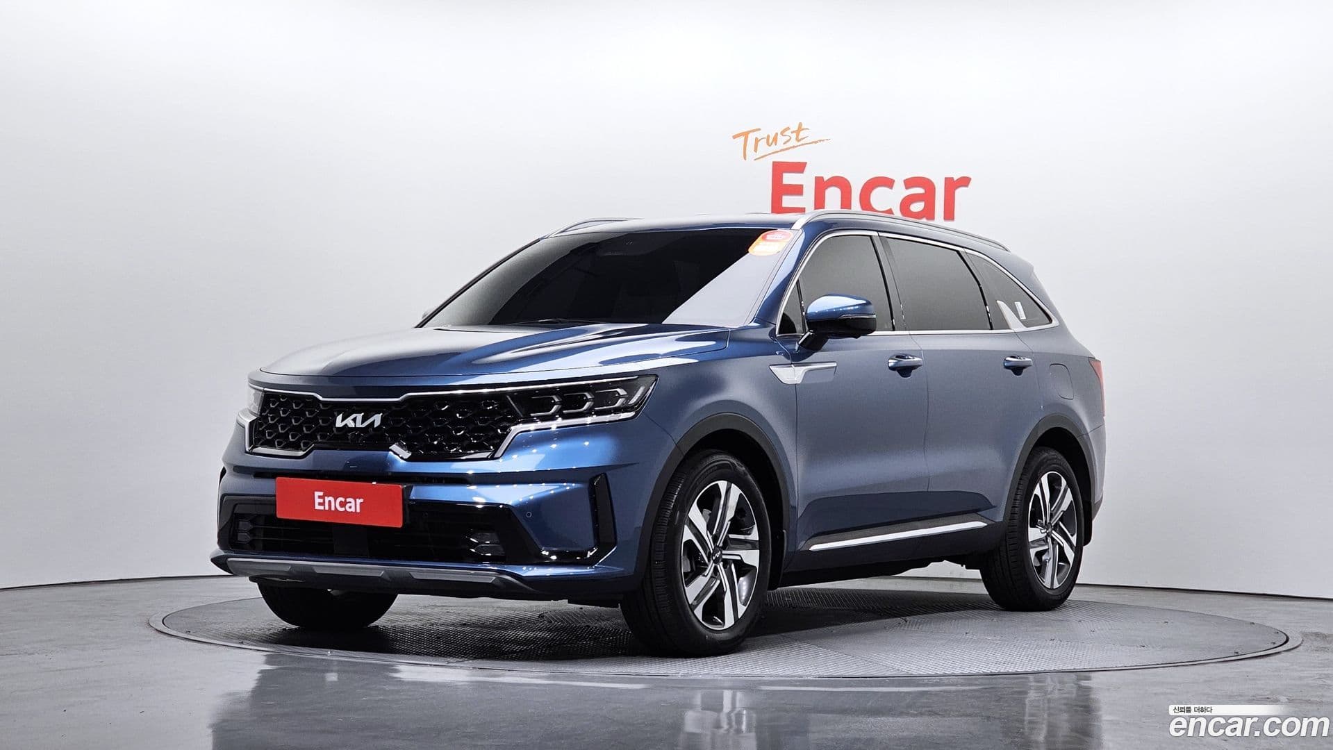 Main__Slider__Photo:Sorento Kia 2021.7-0