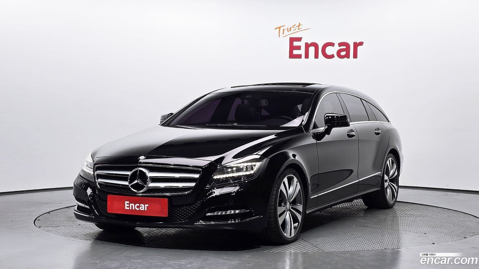Main__Slider__Photo:CLS-Class Mercedes-Benz 2013.1-0