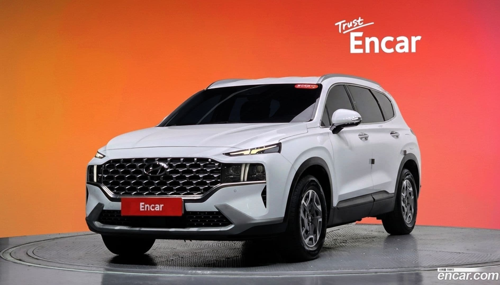 Main__Slider__Photo:Santafe Hyundai 2022.9-0