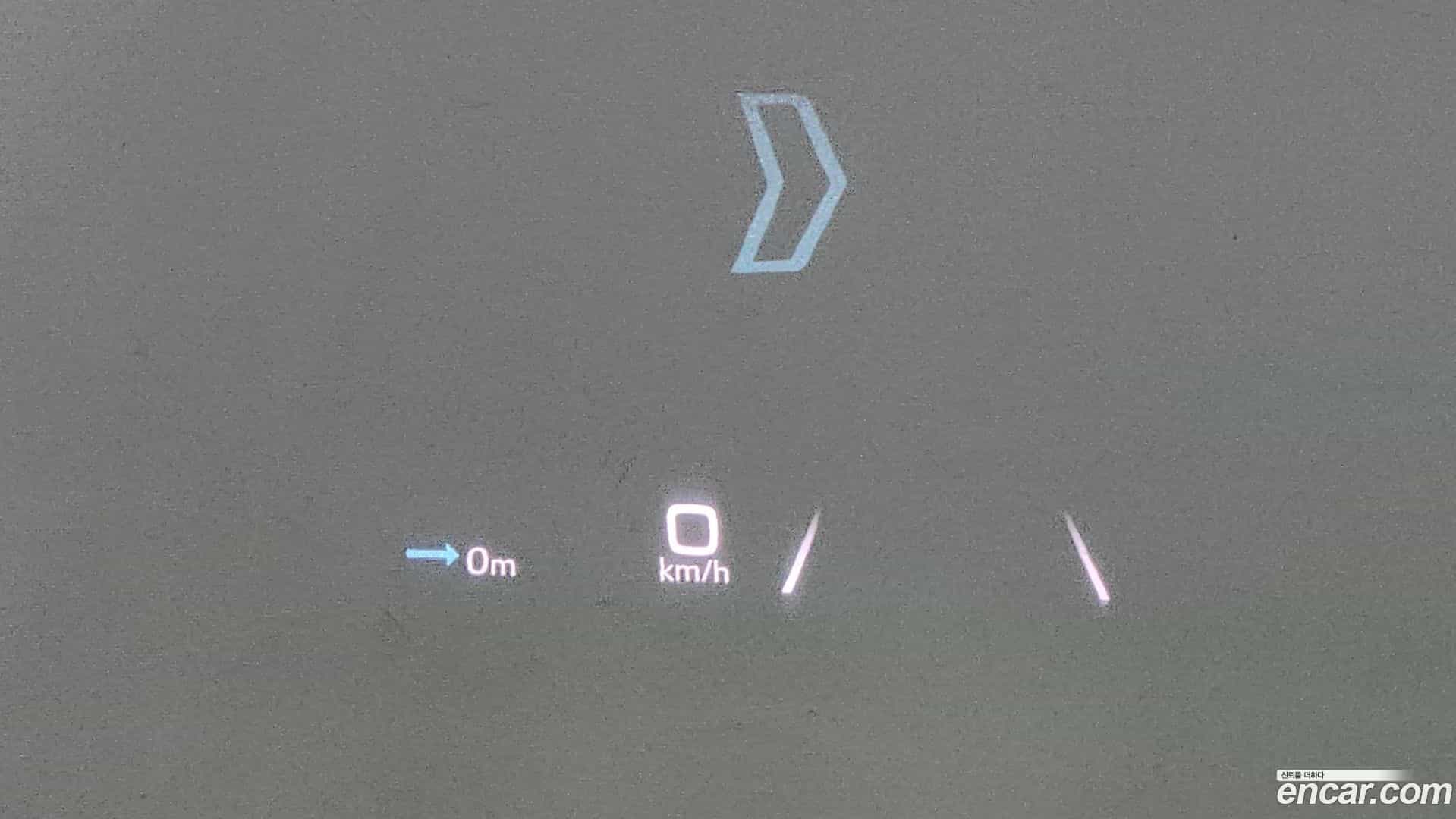 Q4 e-tron Audi 2023.11-OPTION-021