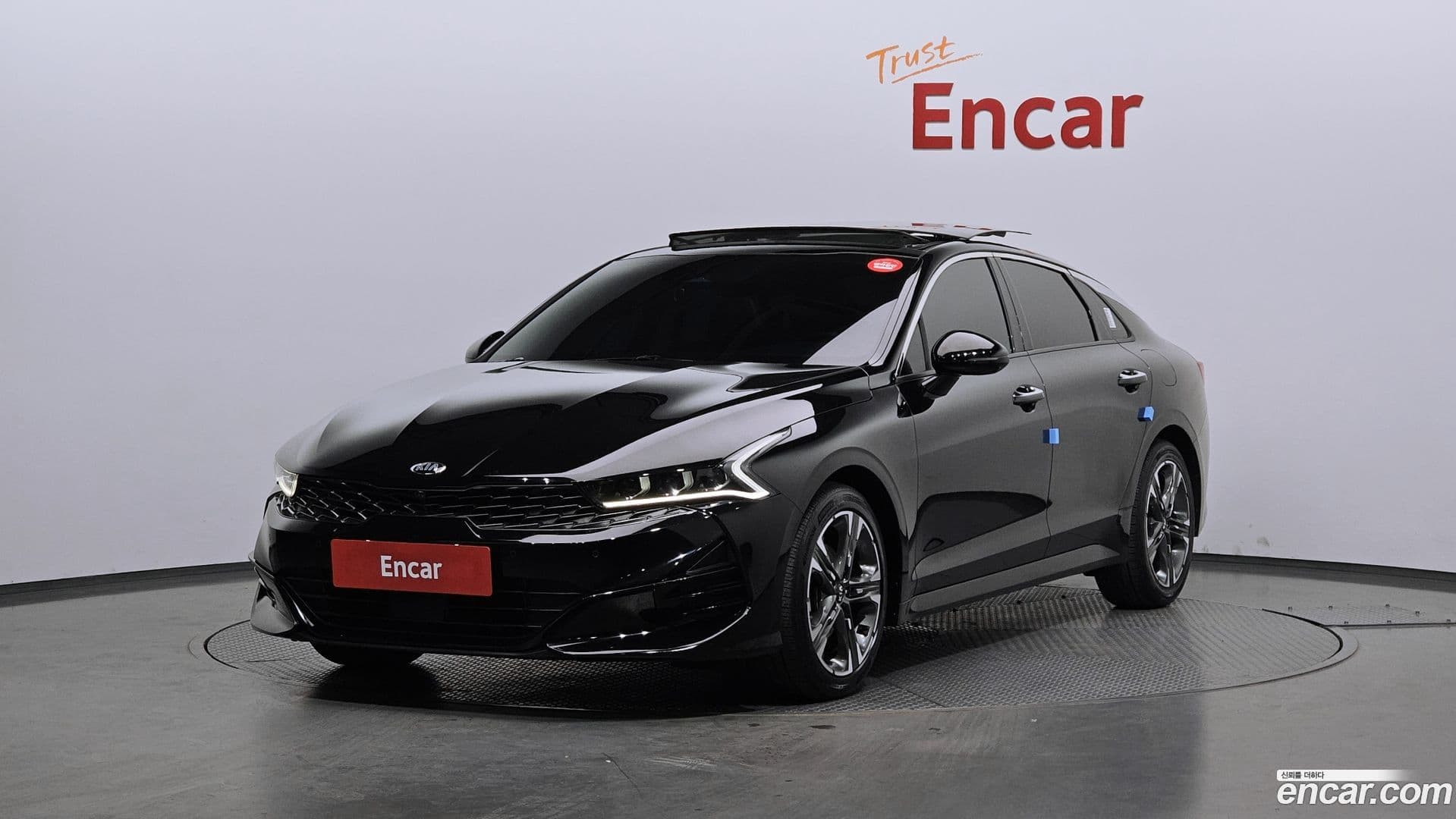 Main__Slider__Photo:K5 Kia 2020.4-0
