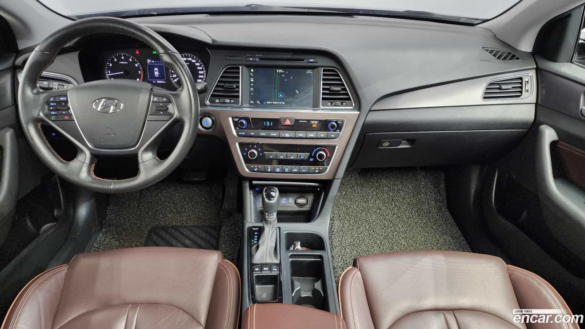 Sonata Hyundai 2016.9-INNER-007