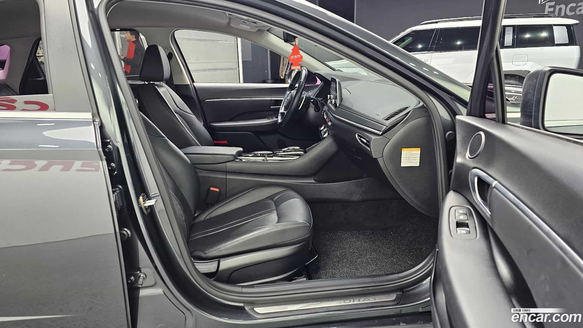 Sonata Hyundai 2019.9-OPTION-015