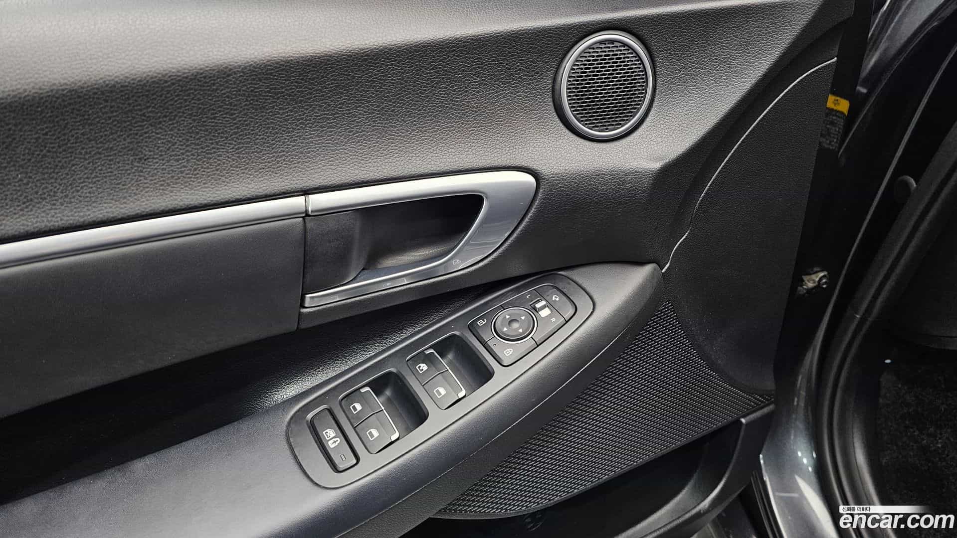 Sonata Hyundai 2019.9-OPTION-020