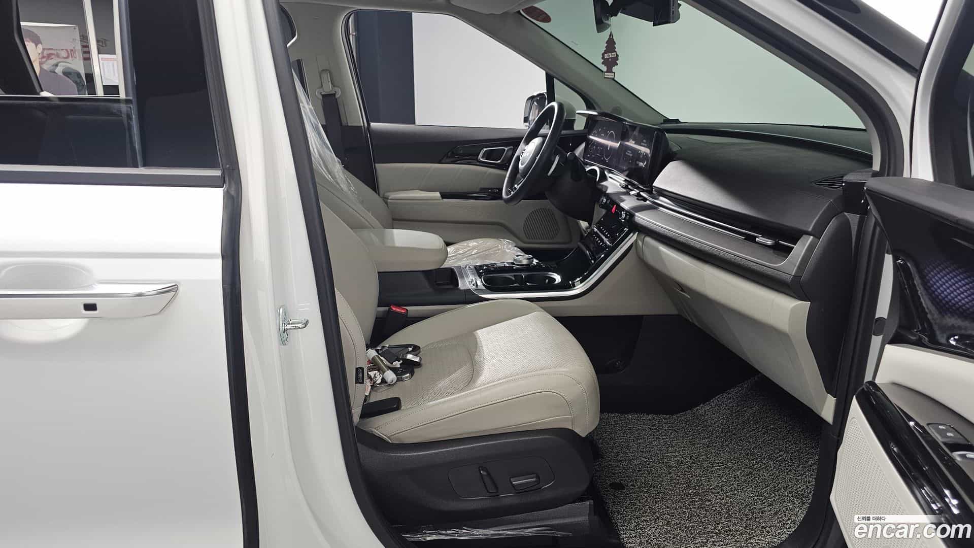 Canival Kia 2023.1-OPTION-015