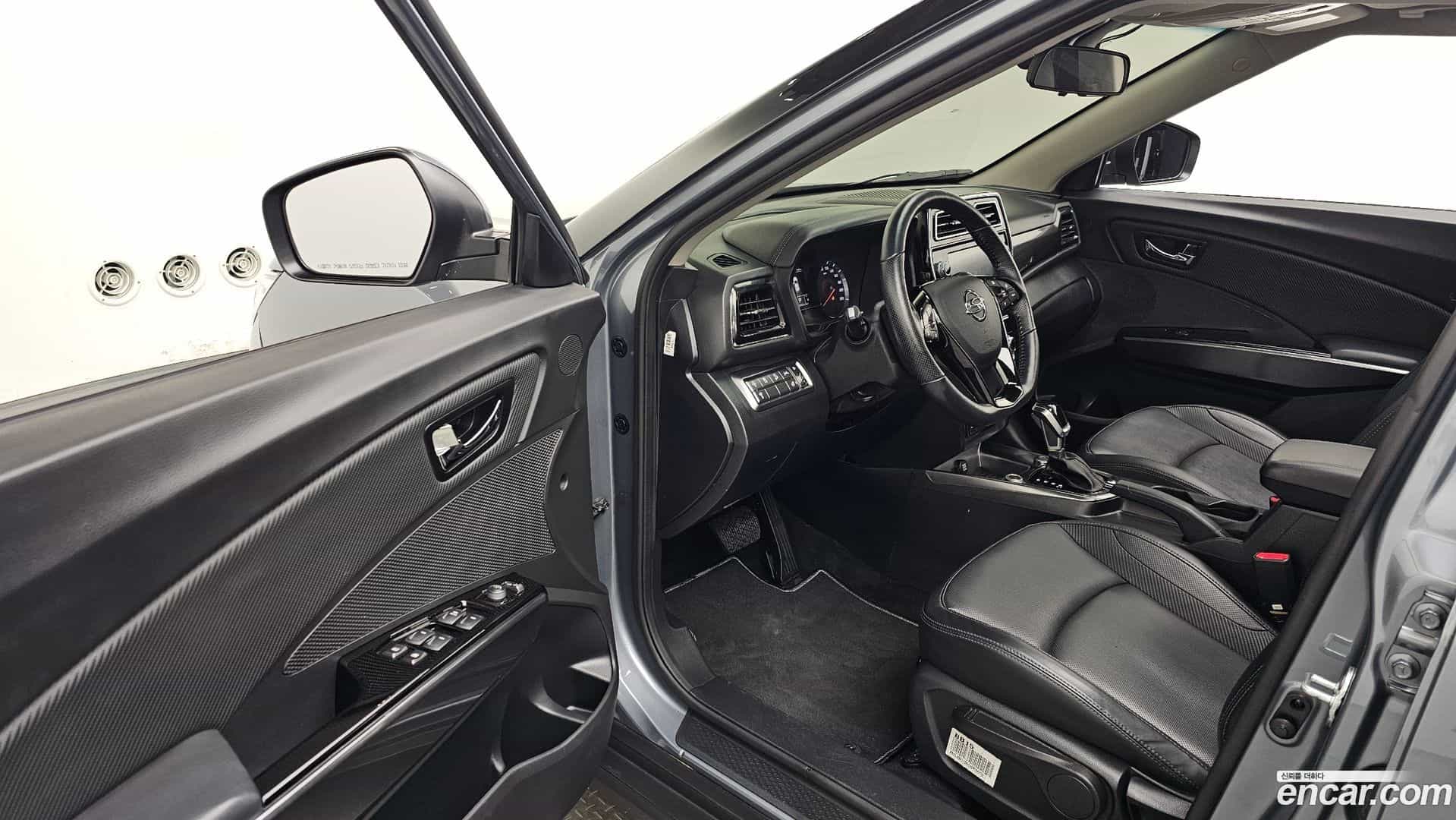 TIBOLI KG Mobility 2021.9-INNER-010