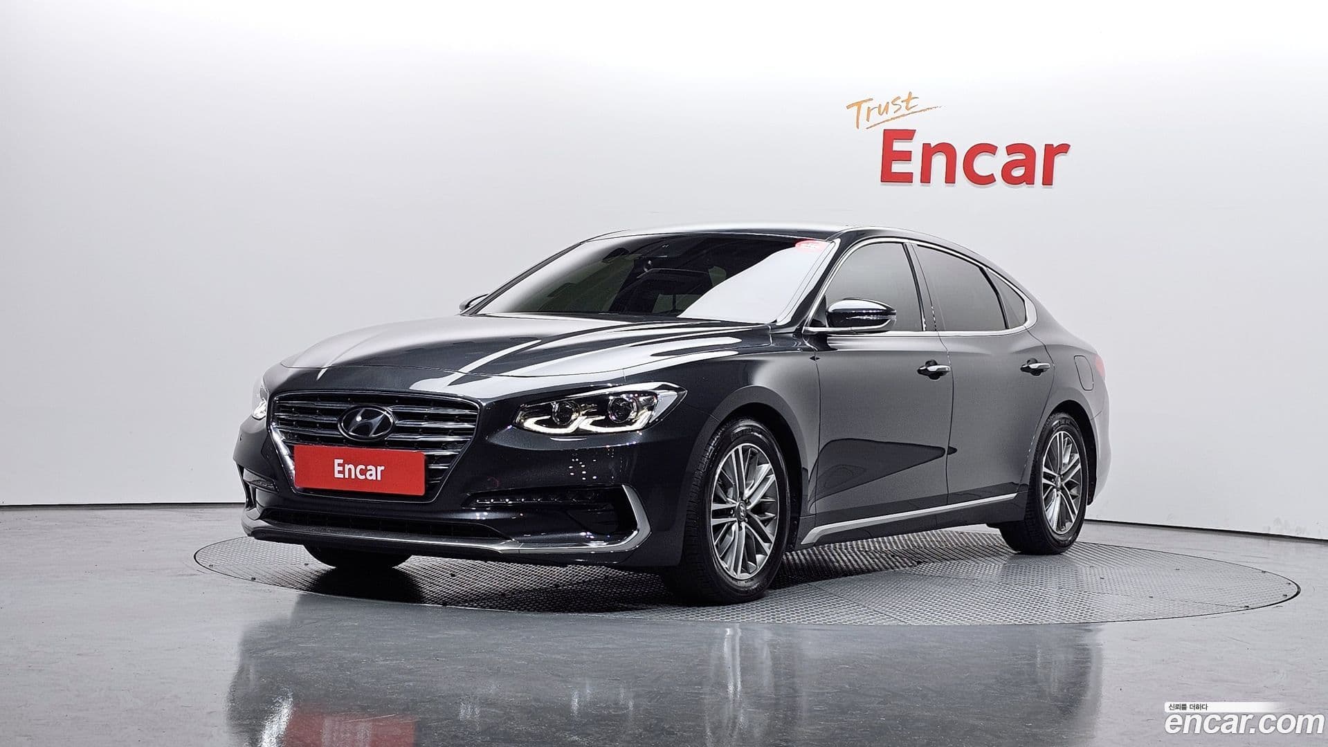 Main__Slider__Photo:Grandeur Hyundai 2019.2-0