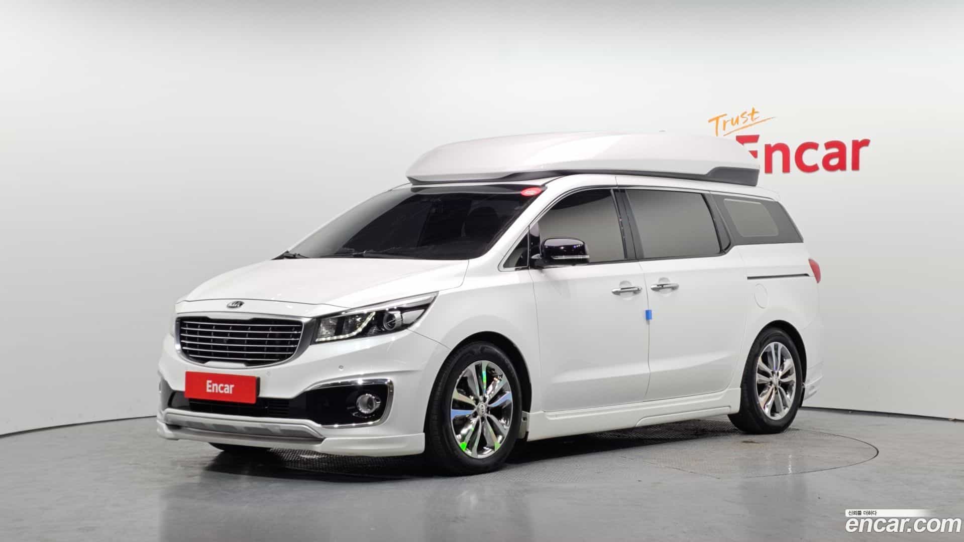 Canival Kia 2018.1-OUTER-001