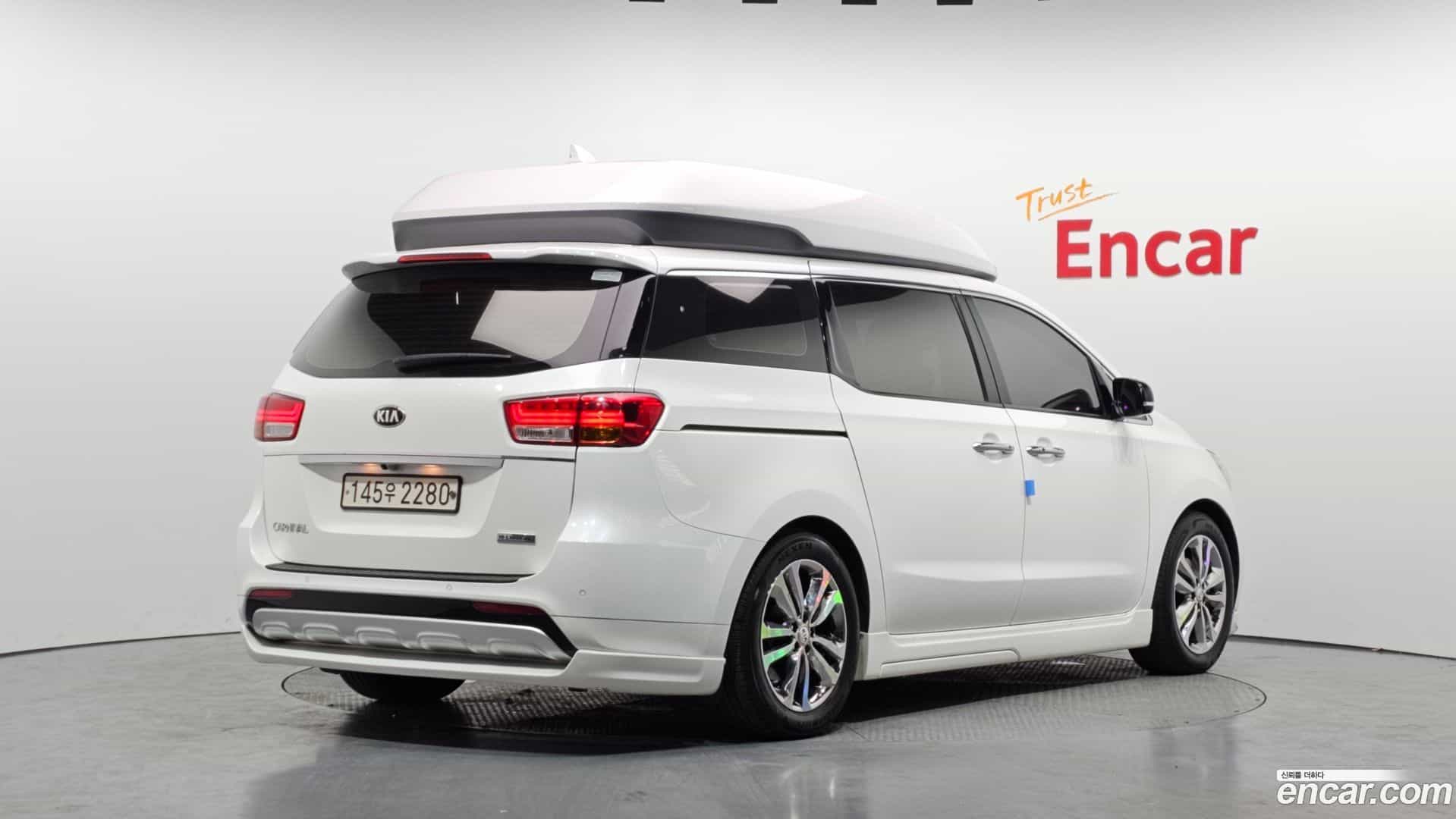 Canival Kia 2018.1-OUTER-002