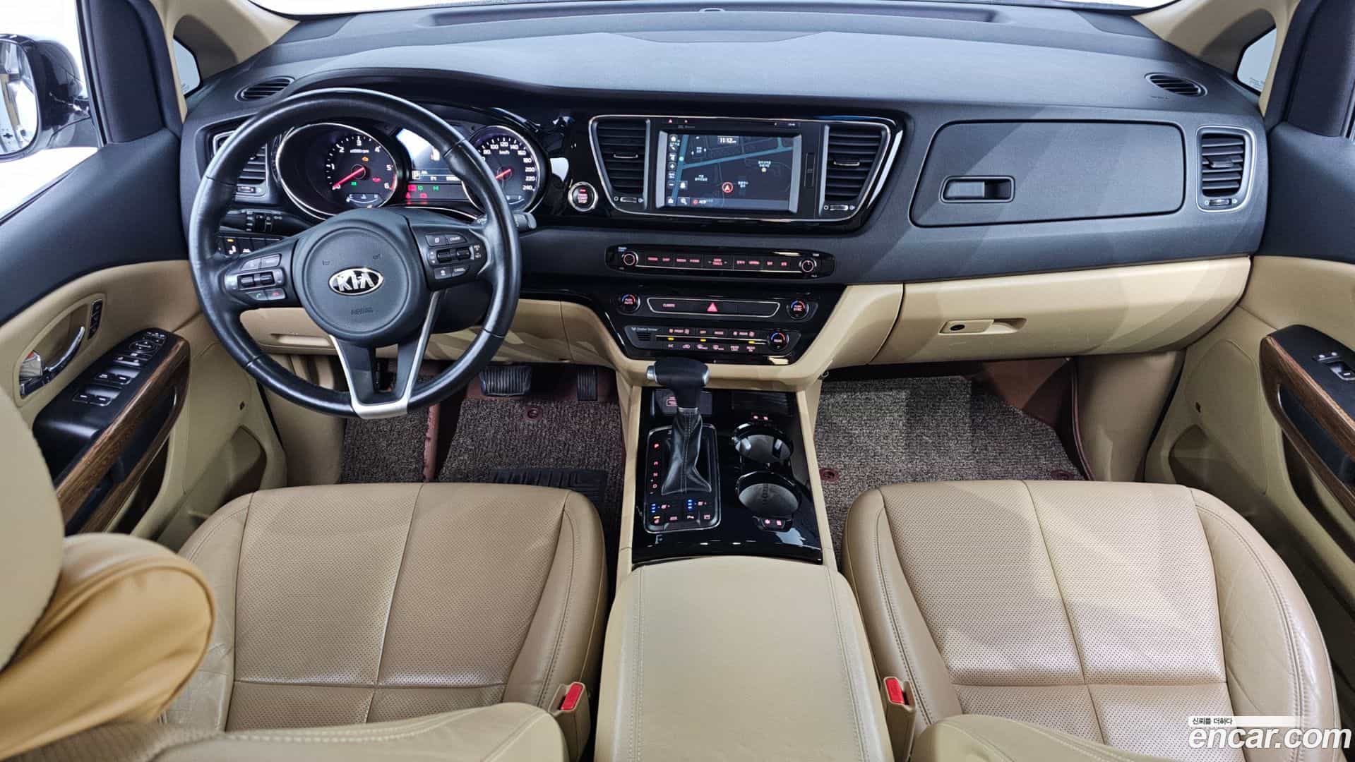 Canival Kia 2018.1-INNER-007