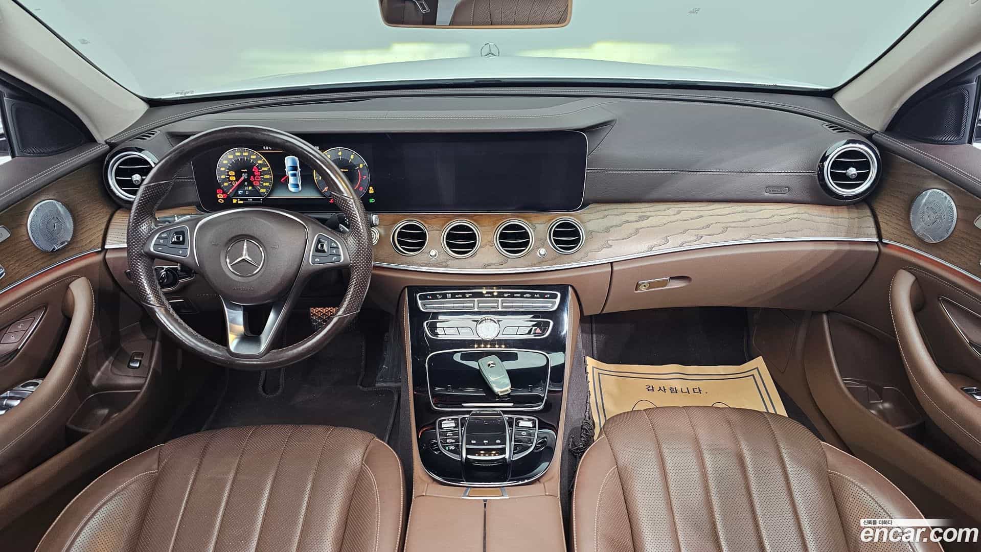 E-Class Mercedes-Benz 2018.3-INNER-007