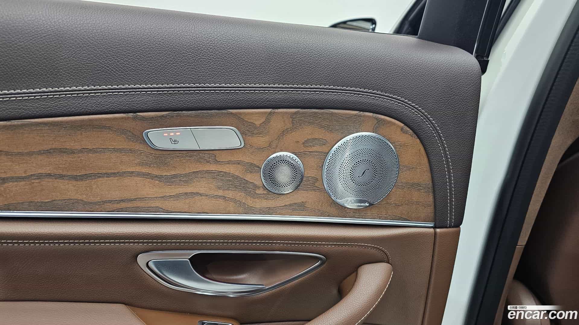 E-Class Mercedes-Benz 2018.3-OPTION-022