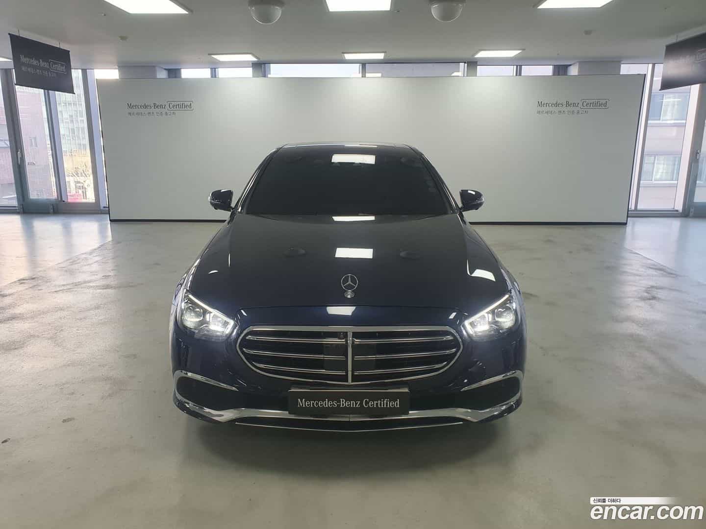 E-Class Mercedes-Benz 2022.11-OUTER-003