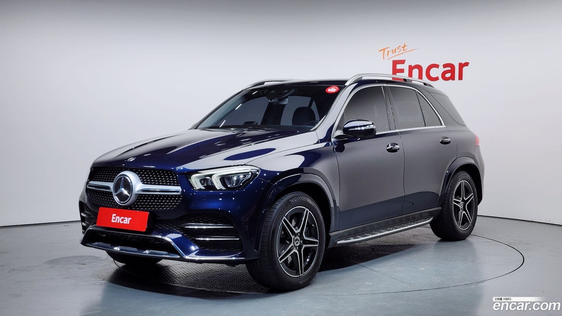 Main__Slider__Photo:GLE-Class Mercedes-Benz 2019.9-0