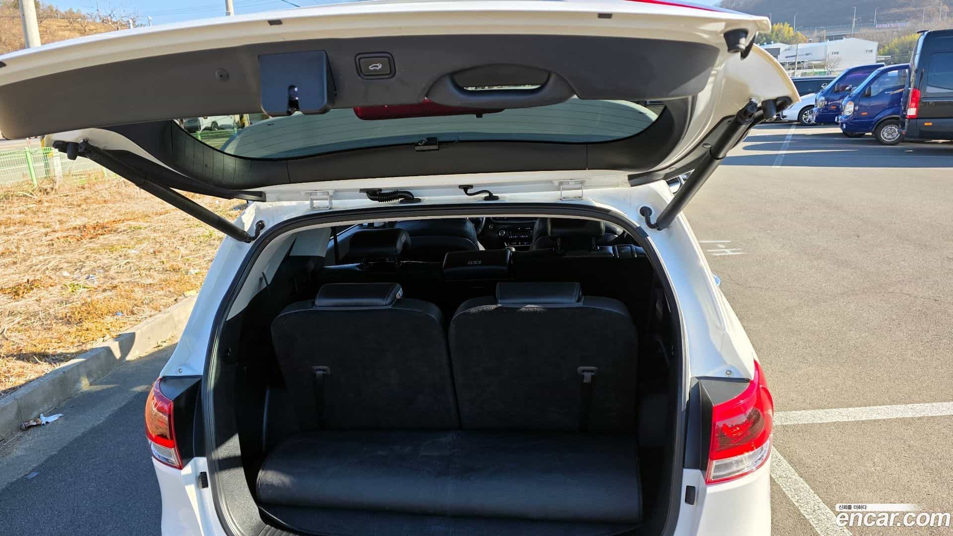 Sorento Kia 2015.8-OPTION-024