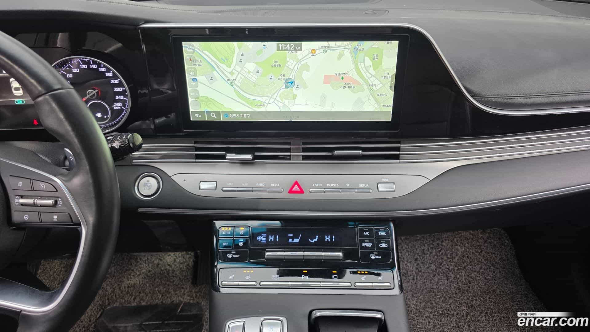 Grandeur Hyundai 2021.8-OPTION-019