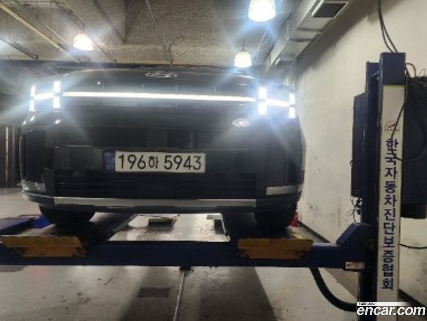 Main__Slider__Photo:Santafe Hyundai 2024.9-0