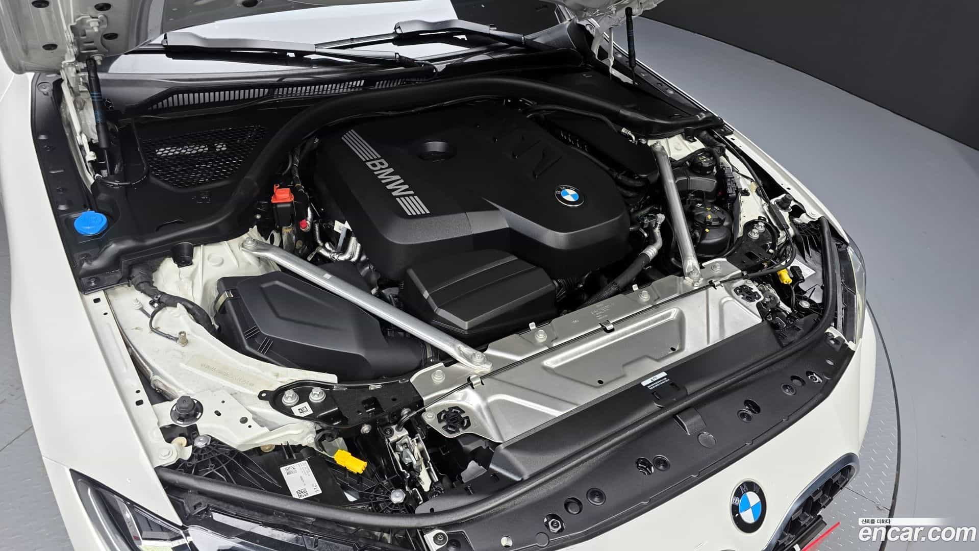 4-Series BMW 2024.8-INNER-006