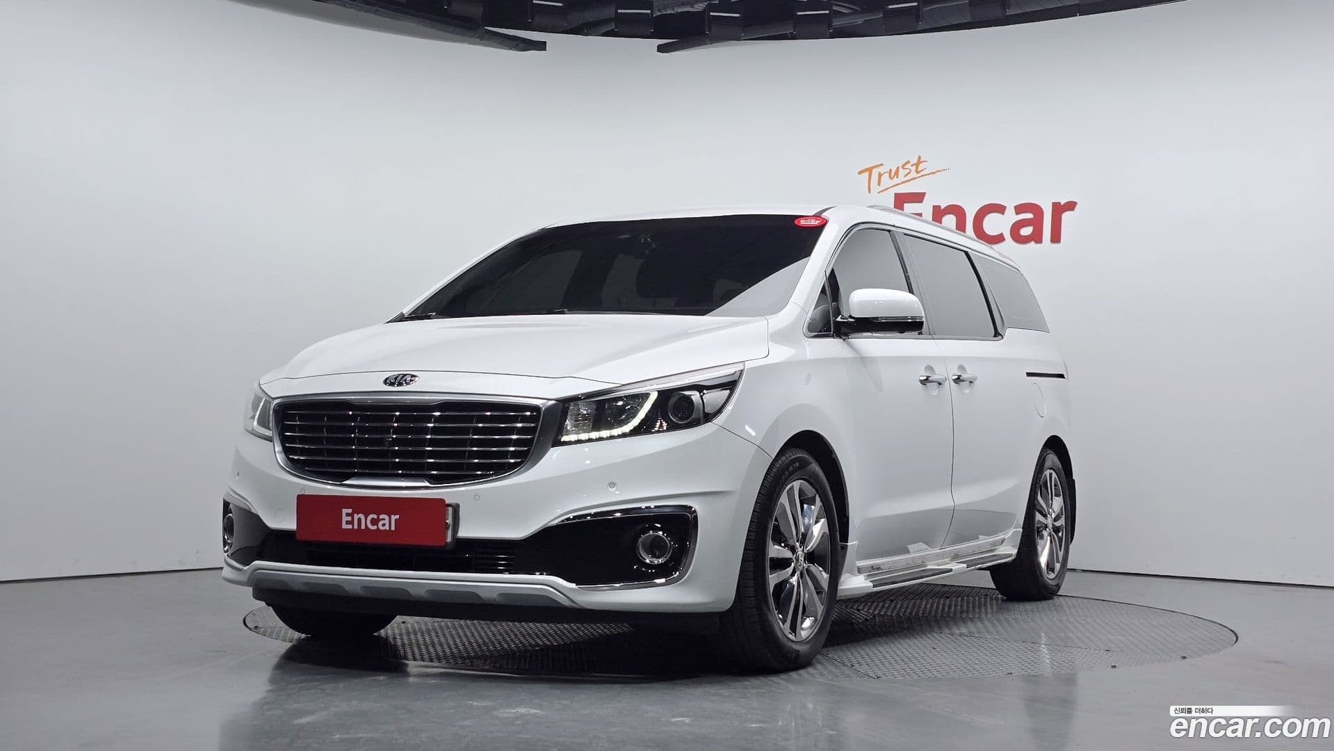 Main__Slider__Photo:Canival Kia 2016.10-0