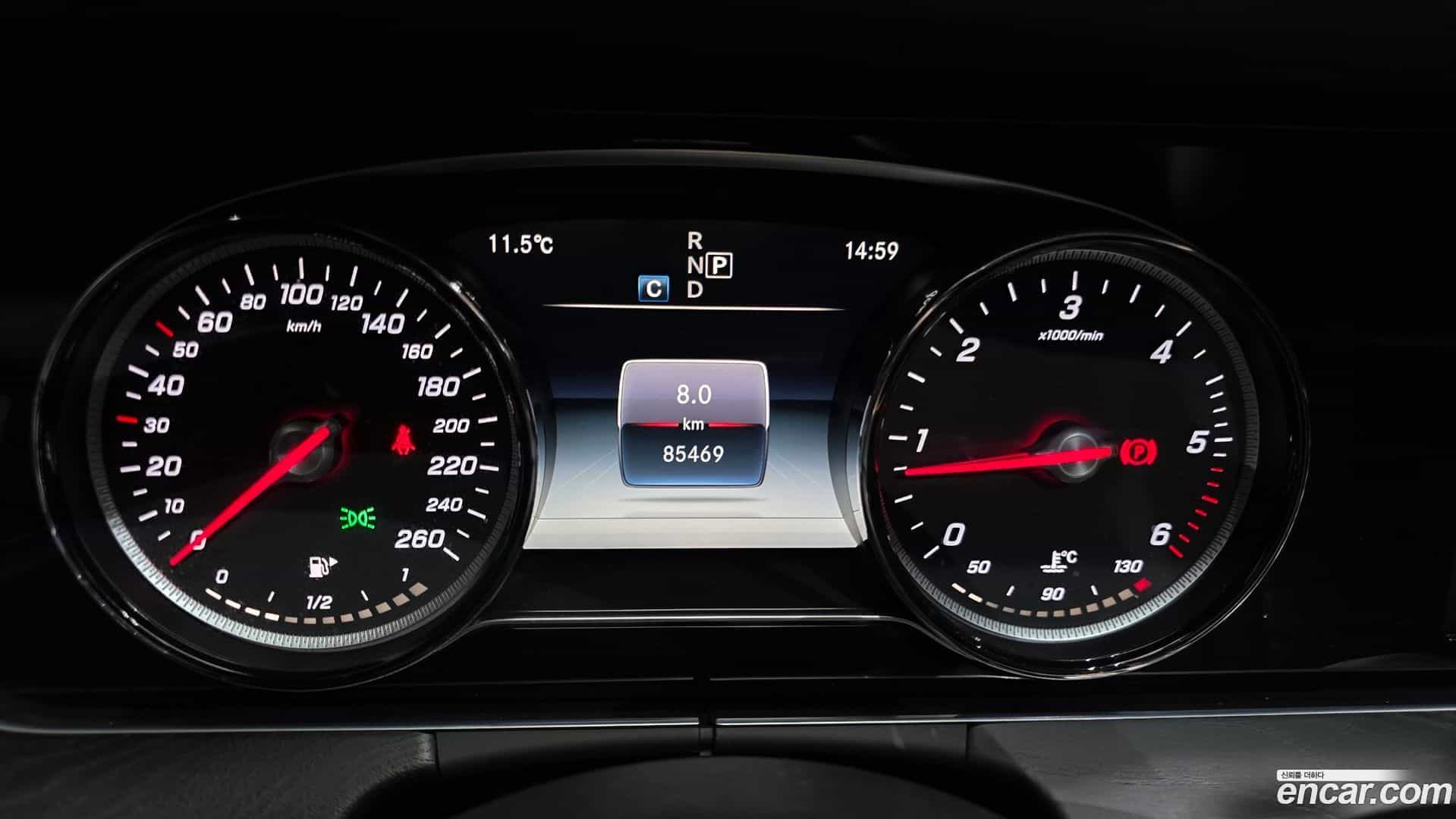 E-Class Mercedes-Benz 2018.3-INNER-008