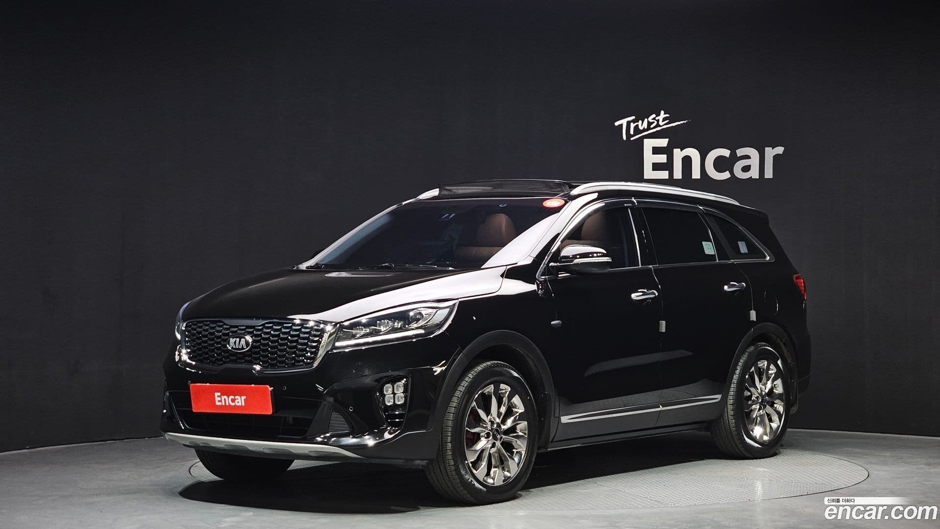 Main__Slider__Photo:Sorento Kia 2017.11-0
