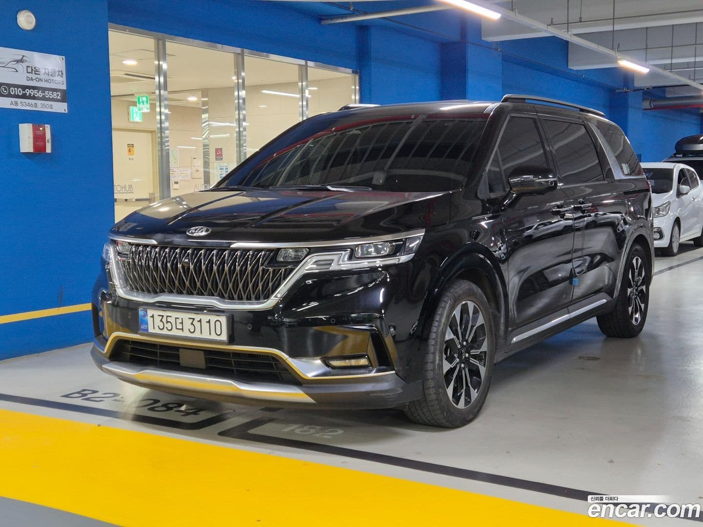 Main__Slider__Photo:Canival Kia 2020.11-0