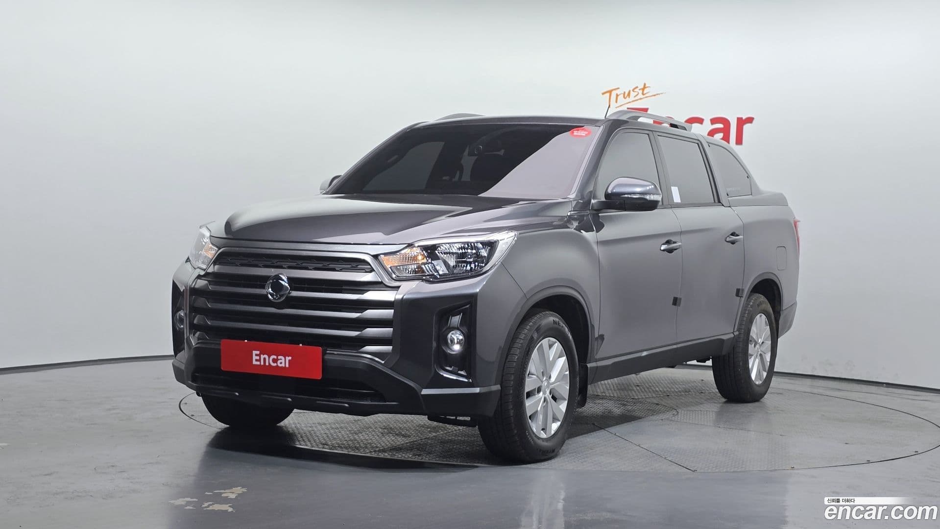 Main__Slider__Photo:Rexton KG Mobility 2023.4-0
