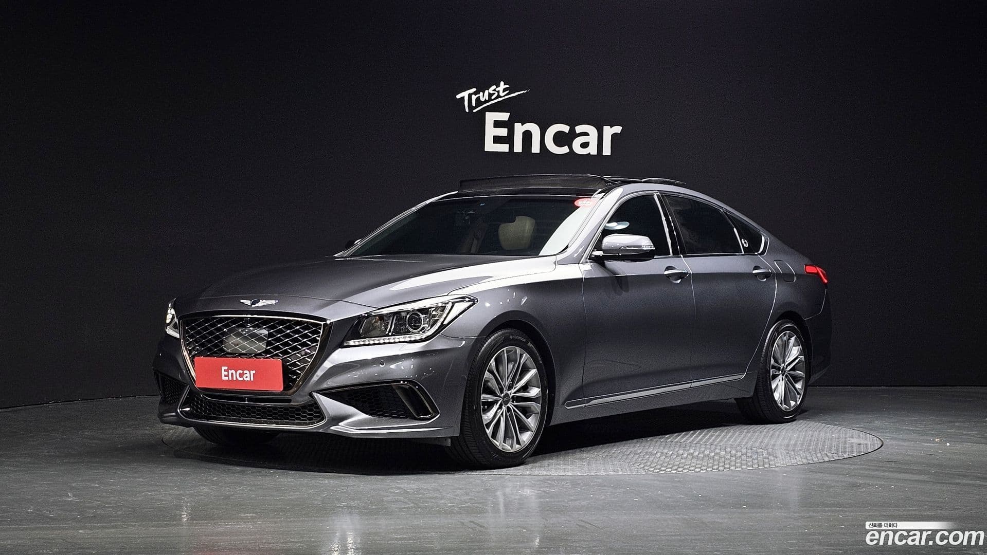 Main__Slider__Photo:Genesis Hyundai 2014.9-0