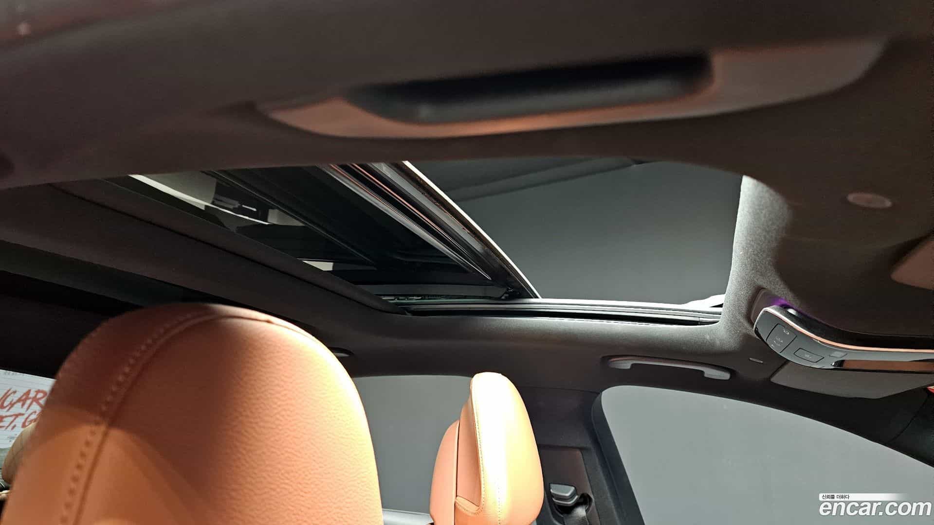 C-Class Mercedes-Benz 2023.7-OPTION-023