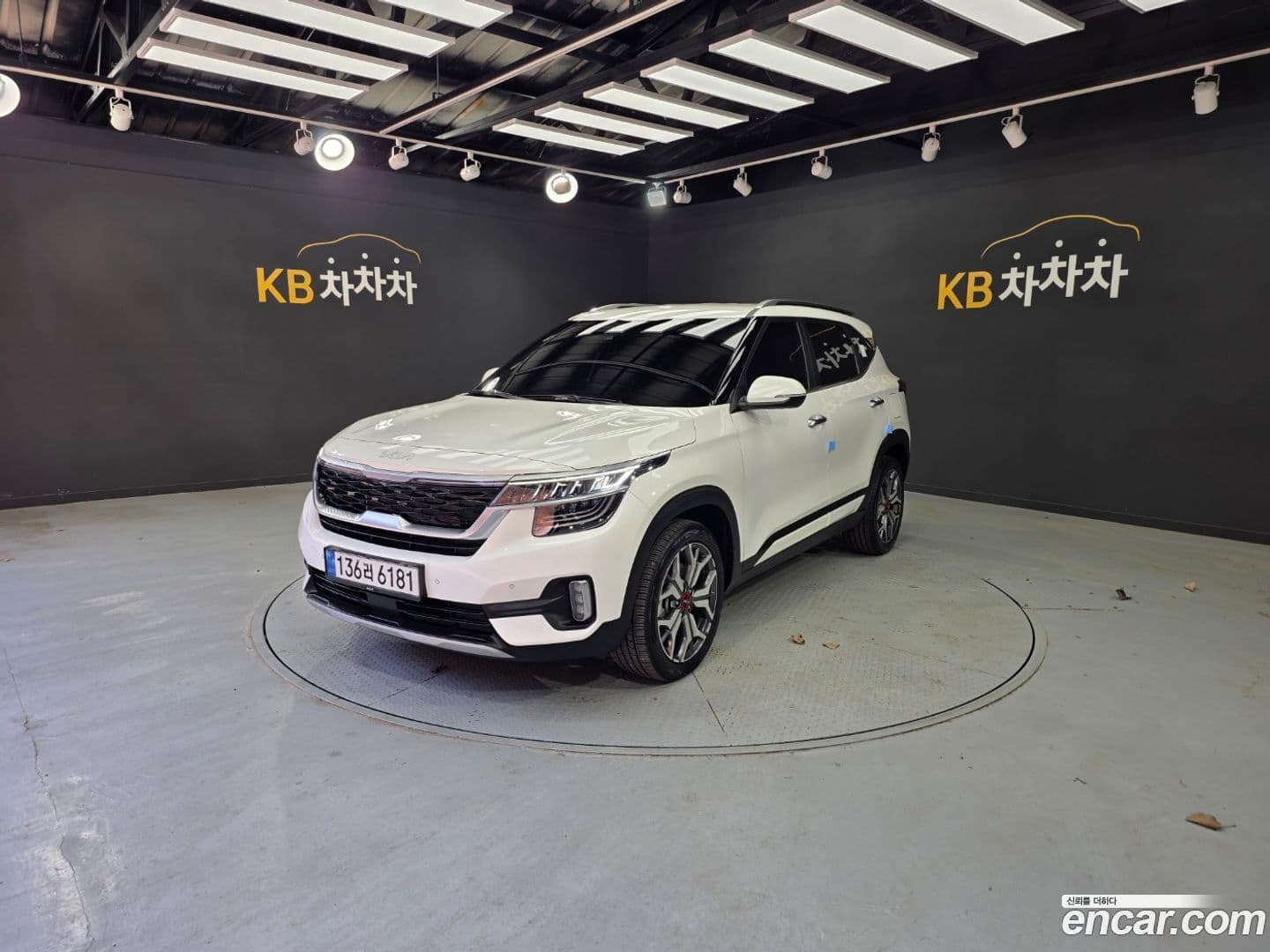 Main__Slider__Photo:Seltos Kia 2022.4-0