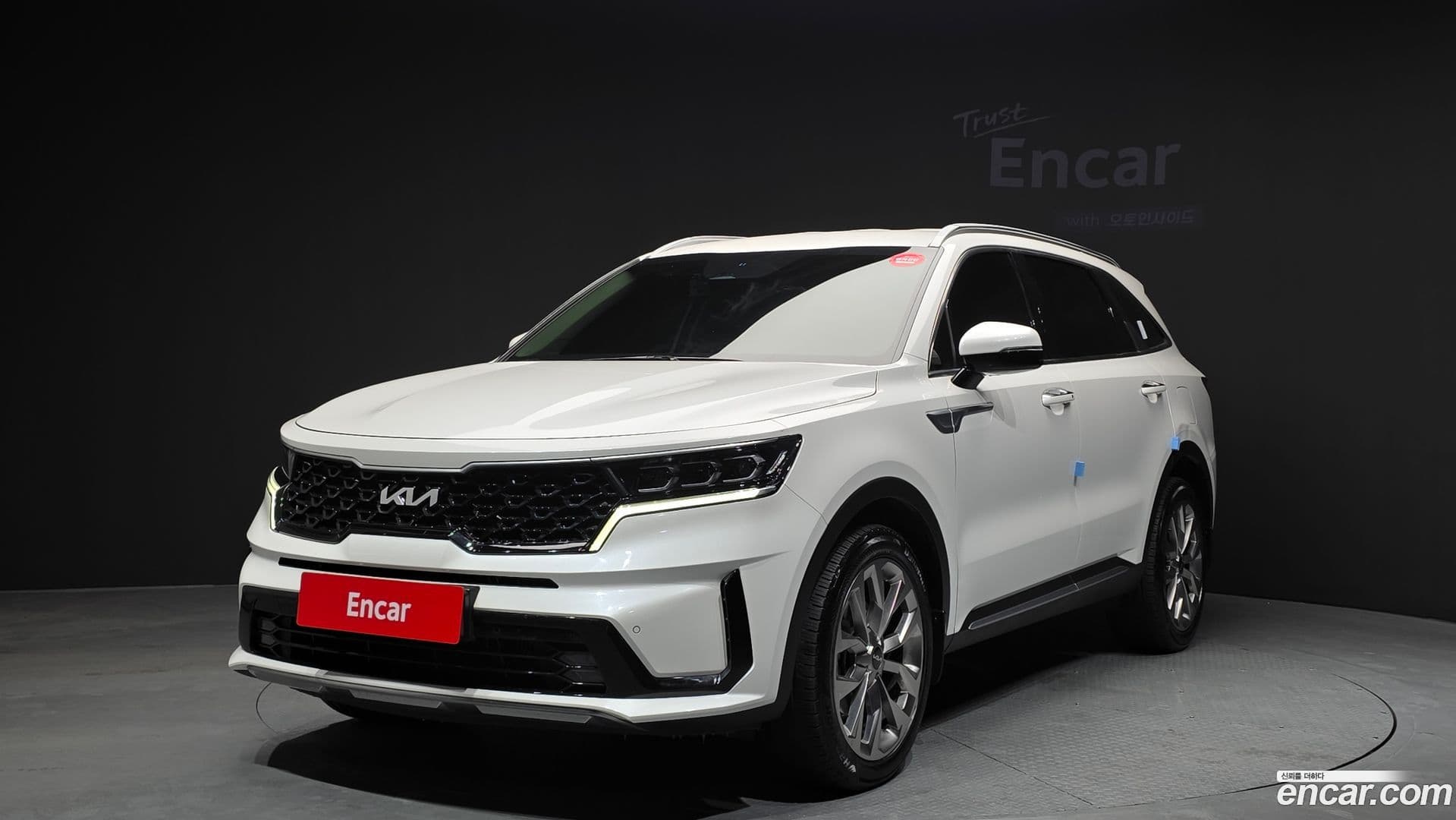 Main__Slider__Photo:Sorento Kia 2022.4-0