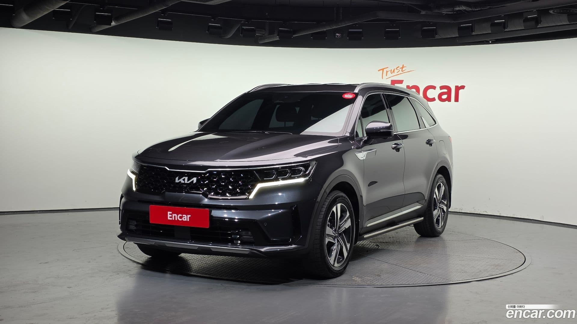 Main__Slider__Photo:Sorento Kia 2022.1-0