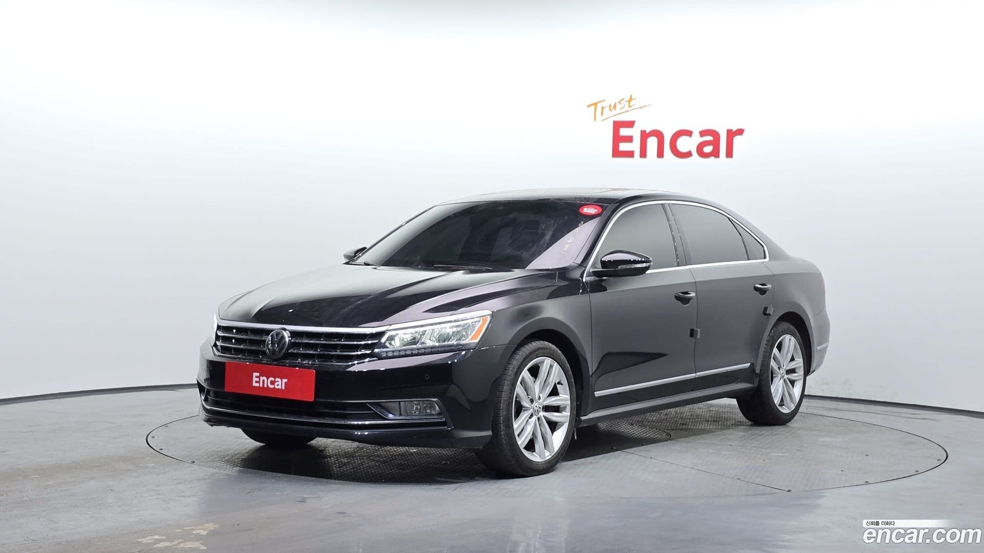 Main__Slider__Photo:Passat Volkswagen 2018.9-0