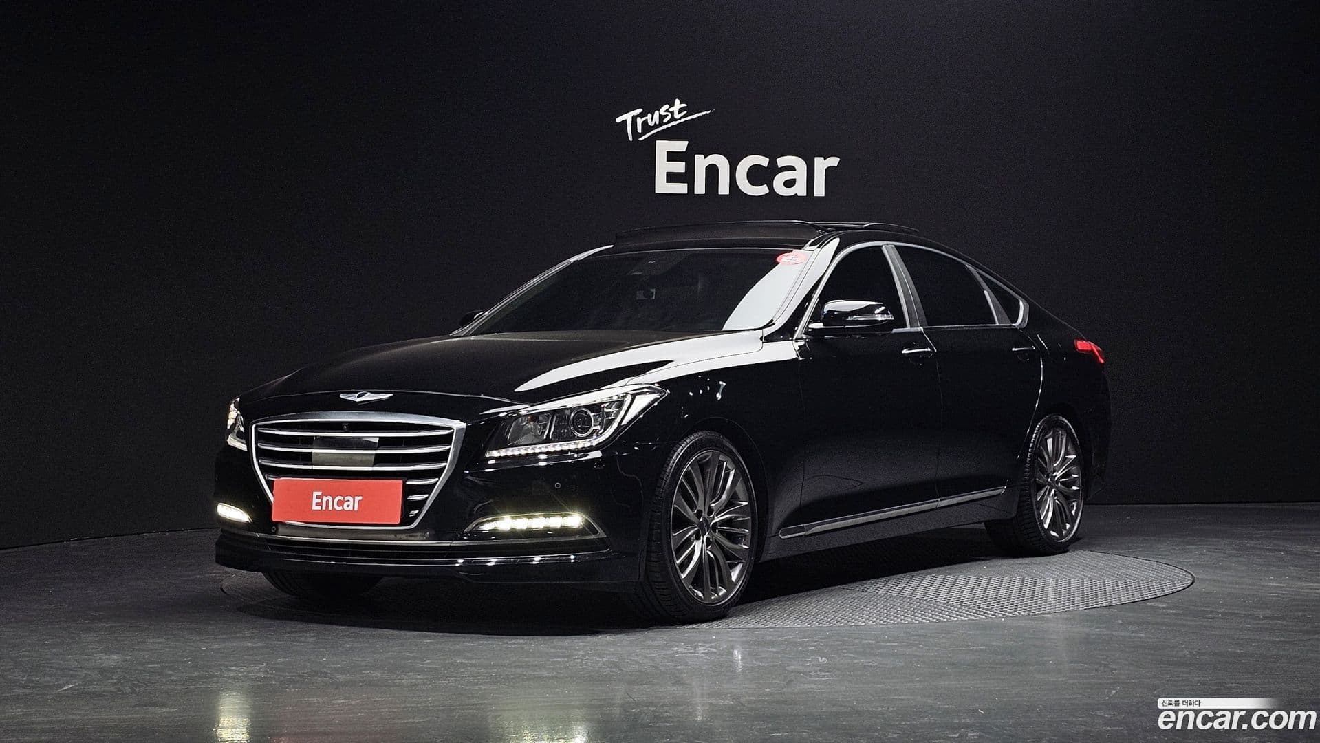 Main__Slider__Photo:Genesis Hyundai 2016.3-0
