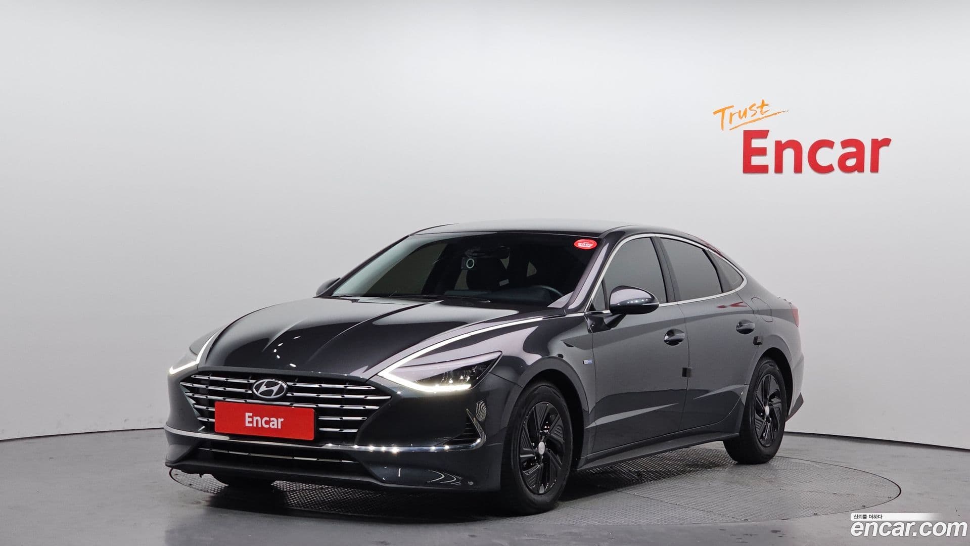 Main__Slider__Photo:Sonata Hyundai 2019.9-0
