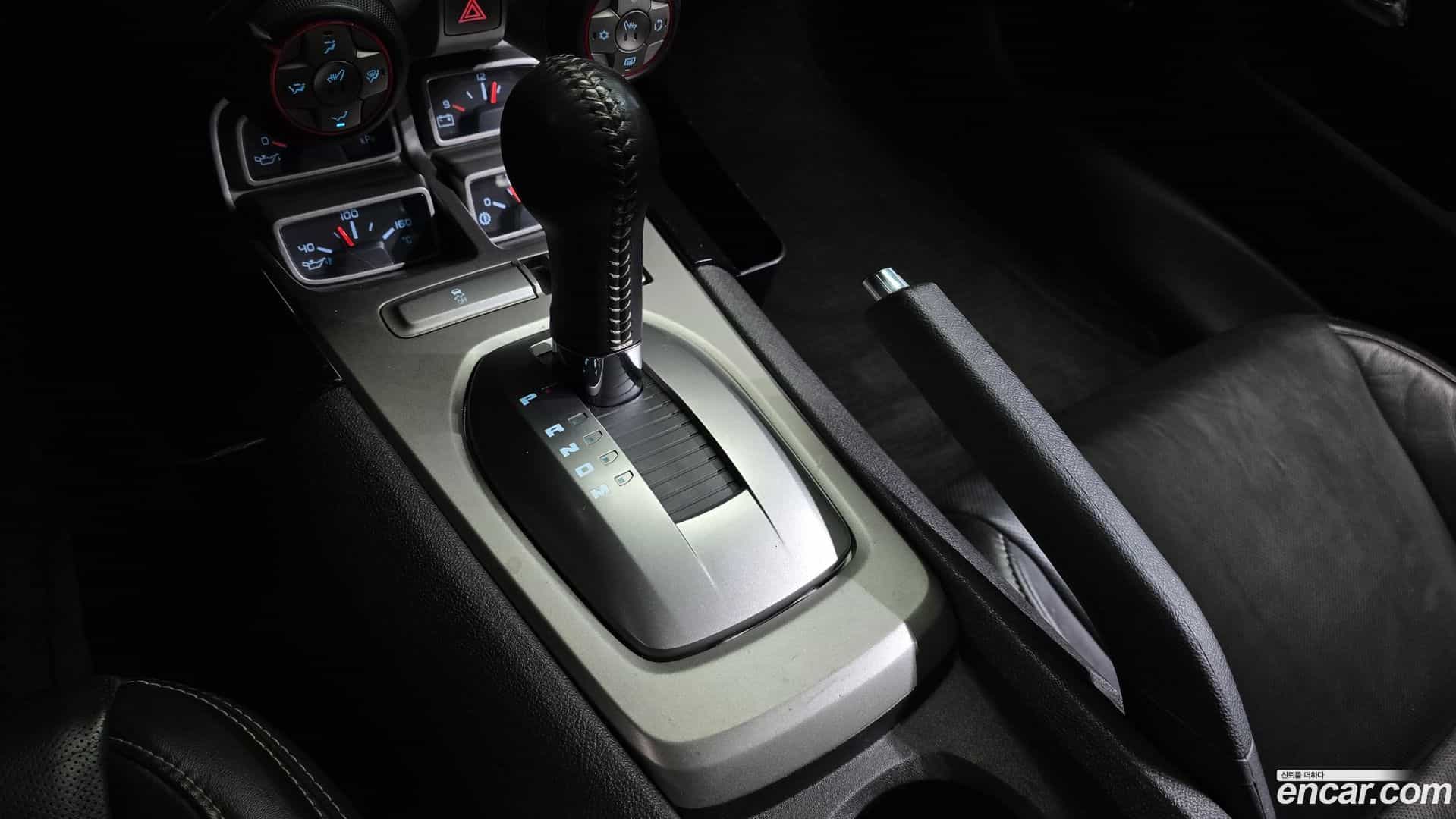 Camaro Chevrolet 2015.2-INNER-009