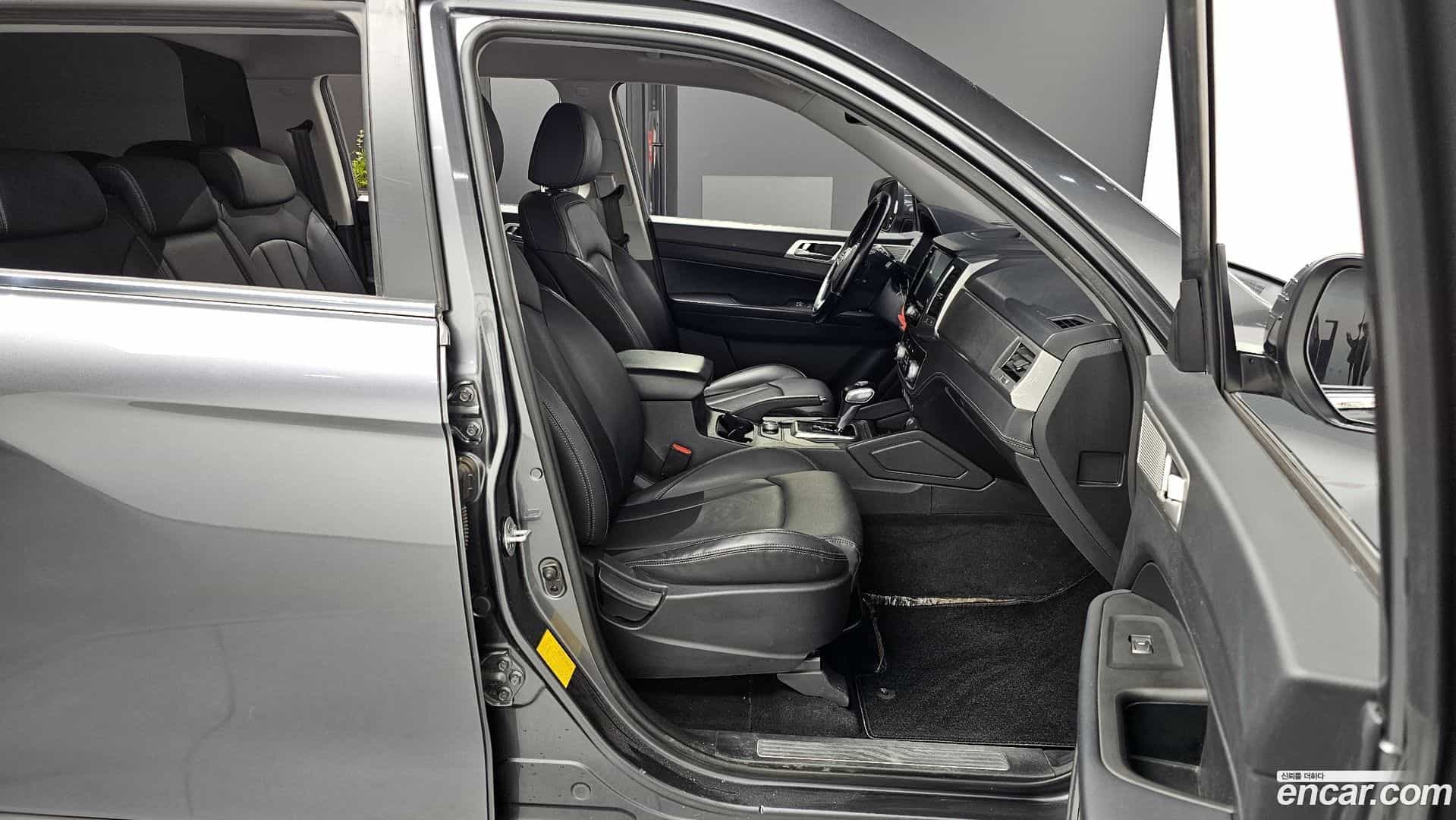 Rexton KG Mobility 2019.0-OPTION-015