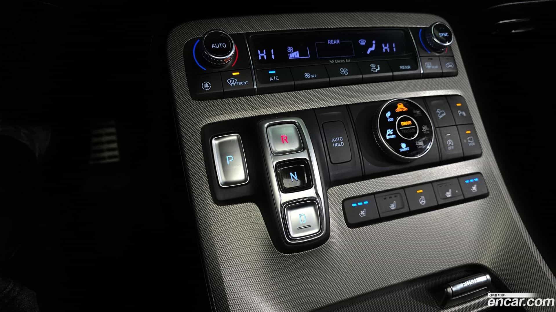 Palisade Hyundai 2021.2-INNER-009