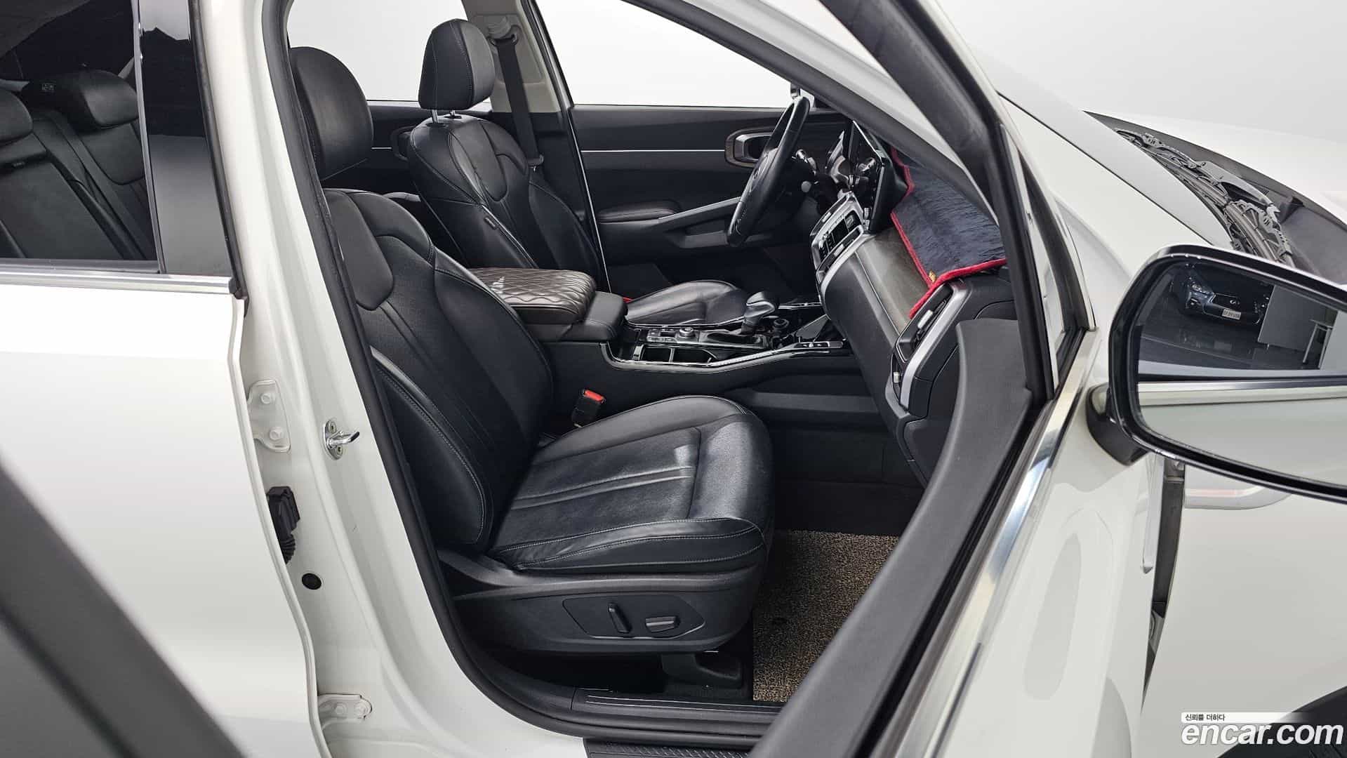 Sorento Kia 2020.5-OPTION-016